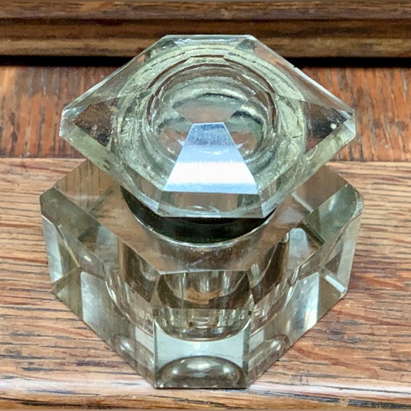 Late 19th Century Antique Metal Cuff Crystal Cut Glass Victorian Era Ink Well - Picture 4 of 16